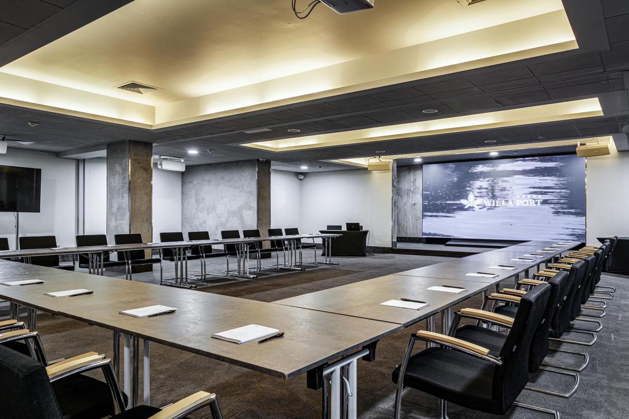 Willa Port オストルダ エクステリア 写真 Meeting room